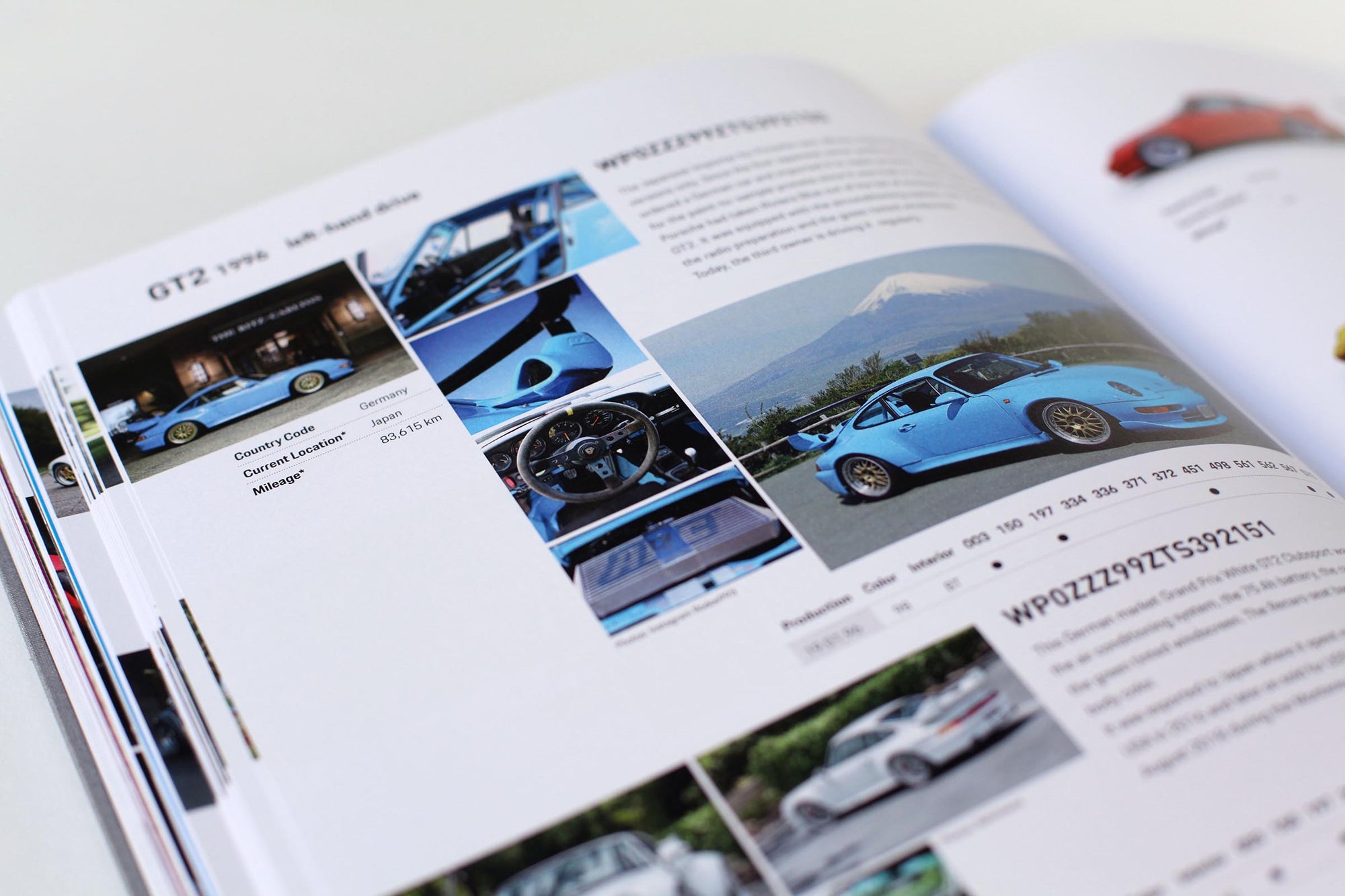 Porsche 993 GT2 Book